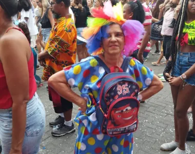Dona Nadja, de 72 anos, na Pipoca do Gigante