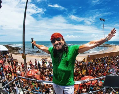 Bell comemora 10 anos de carreira solo