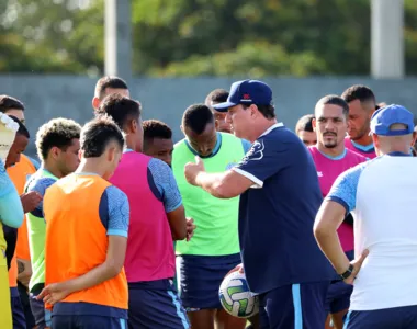 Técnico Rogério Ceni deve ter papel importante na montagem do elenco do Bahia para 2024