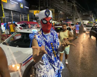 Edson usou criatividade para curtir a folia momesca