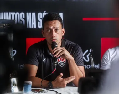 Ítalo Rodrigues em coletiva