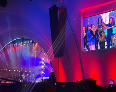 A cantora Iza é uma das atrações do primeiro dia do Festival de Verão deste ano