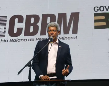 Governador entrega tudo e fala sobre licitação ainda em 2023