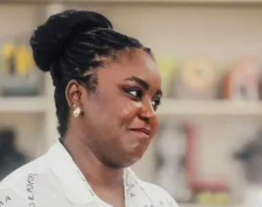 Val Benvindo é criadora do festival Humor Negro