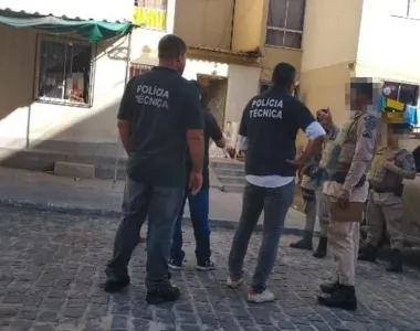 Polícias Civil e Militar foram ao local do crime