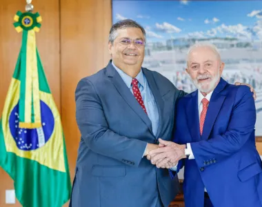 Lula, durante reunião com Flávio Dino, que vai compor STF