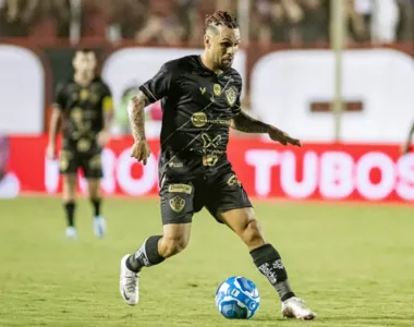 Atleta rescindiu contrato com o Vitória