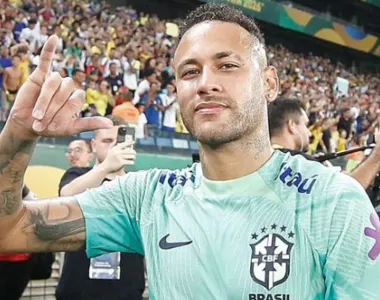 Jogador está se recuperando de uma lesão no joelho