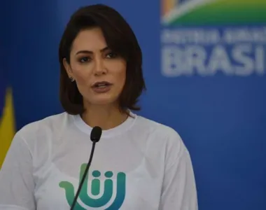 Michelle Bolsonaro também criticou o ministro Silvio Almeida