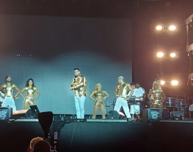 Lincoln fez questão de reforçar que vai seguir misturando axé com pagode