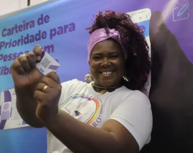 Algumas carteiras já foram entregues durante o lançamento