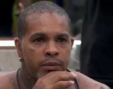 O aparelho também foi usado por Michel e Giovanna