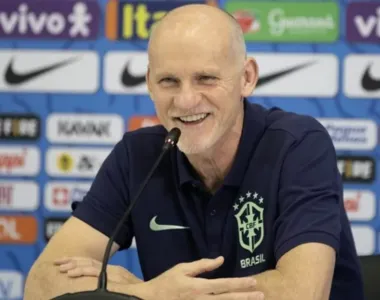 Taffarel em entrevista coletiva