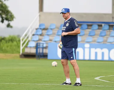 Rogério Ceni comanda treinamento do Bahia