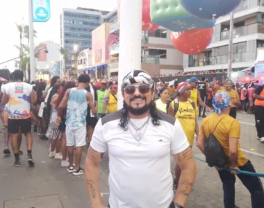 Artista está há 38 anos homenageando o Rei do Carnaval de Salvador