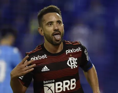 Éverton Ribeiro é multi-campeão pelo Flamengo