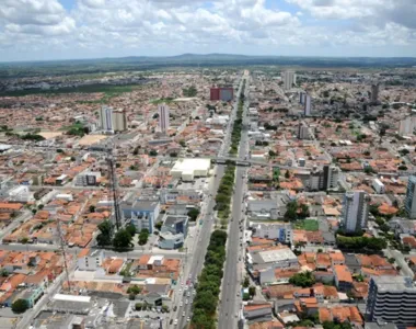Feira de Santana, município situado a cerca de 100 quilômetros de Salvador