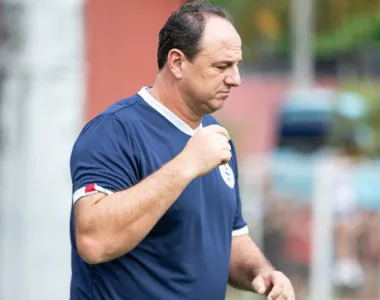 Rogério Ceni na chegada ao Barradão