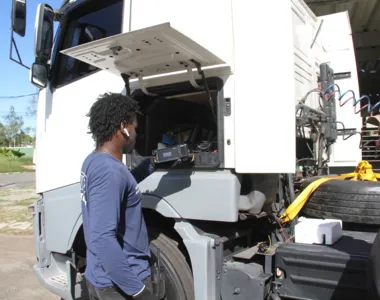 Através dos rádios, a pasta terá acesso ao posicionamento dos veículos