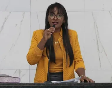 Apesar do susto, Angélica diz que conseguiu falar com um policial que estava indo para o local