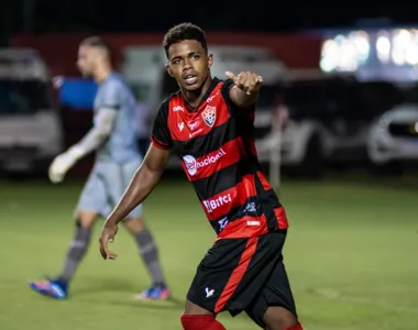Zagueiro foi importante para o acesso em 2022