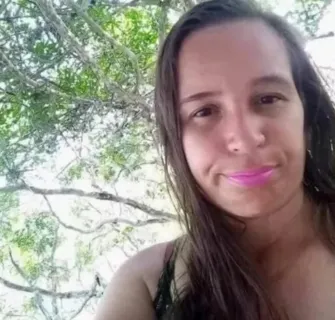 Imagem ilustrativa da imagem Mulher é morta com golpes de faca no interior da Bahia
