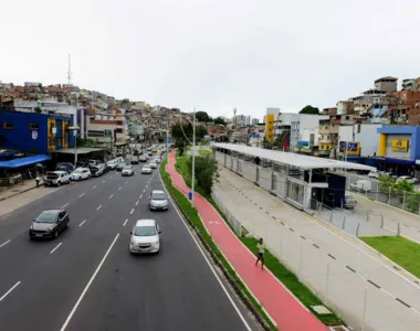 A Estação BRT Vasco da Gama fica localizada nas proximidades da agência da Caixa Econômica Federal