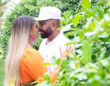 Silvanno Salles contracena com a esposa Jéssica Dandara em novo clipe