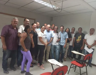 Político esteve presente em reunião com pré-candidatos a vereador