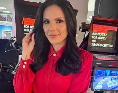 Márcia Dantas comanda o  Tá na Hora, do SBT