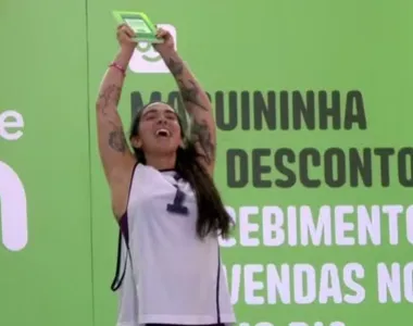 Giovanna achou o card premiado