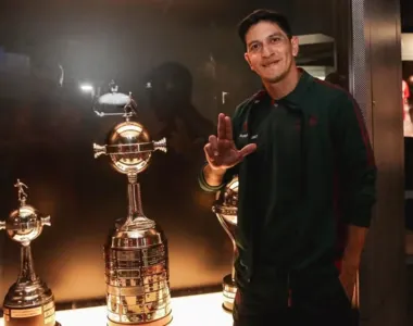 Cano opina sobre o momento turbulento no clube