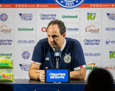 Rogério Ceni durante coletiva