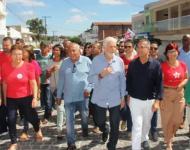 Senador marcou presença na cidade baiana