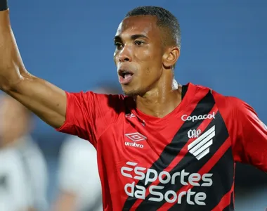 Autor do gol, Madson já jogou no Bahia