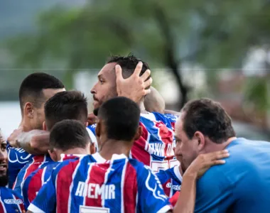 Gol foi muito comemorado por equipe tricolor