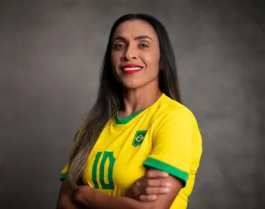 Rainha do futebol está de volta à Seleção