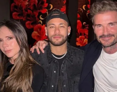 Neymar se encontrou com David Beckham e Victoria Beckham, esposa do ex-jogador