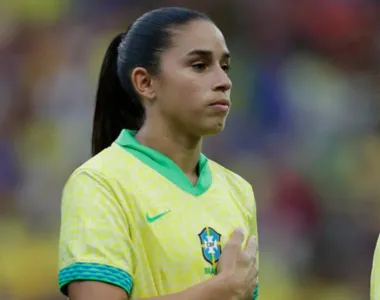 Rafaelle Souza, zagueira da Seleção Brasileira