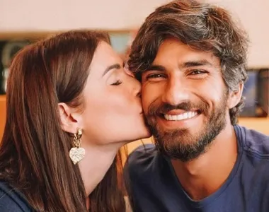 Deborah Secco e Hugo Moura foram casados por 9 anos