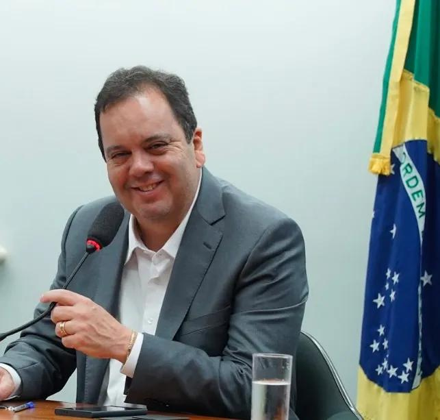 Elmar Nascimento terá trabalho árduo para retomar favoritismo