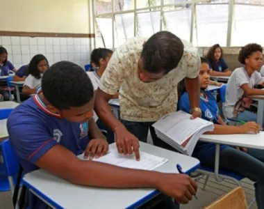 Taxa de analfabetismo caiu em quase 18% na Bahia