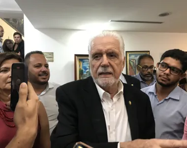 Senador comenta cenário eleitoral