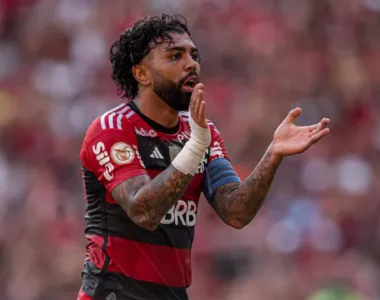 Gabigol é camisa 10 e ídolo do time carioca