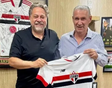 Ex-volante Márcio Araújo assumiu divisões de base do tricolor paulista