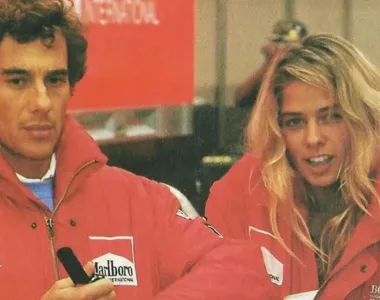 Galisteu e Senna se conheceram em 1993