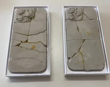 Celulares de argila foram vendidos por golpista