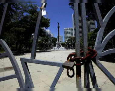 Praça do Campo Grande tem sido alvo de furto de cabos de energia e das luminárias dos postes