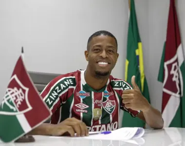 Keno, atacante do Fluminense, pode pintar na Toca do Leão
