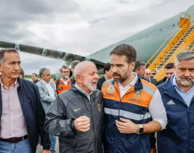 Lula e Eduardo Leite estarão no mesmo voo